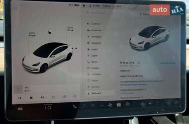Седан Tesla Model 3 2018 в 