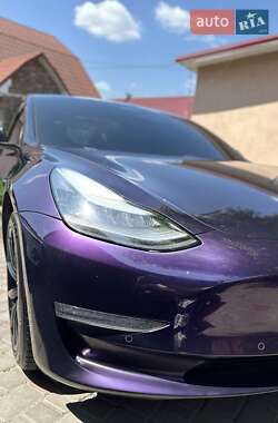 Седан Tesla Model 3 2018 в 