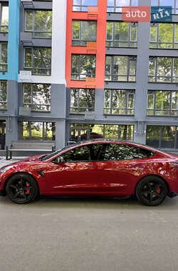 Седан Tesla Model 3 2018 в Чернигове