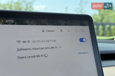 Седан Tesla Model 3 2023 в 