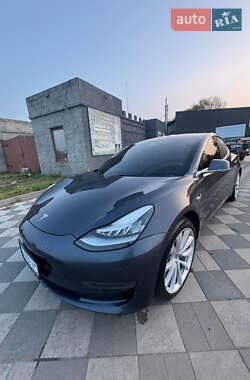 Седан Tesla Model 3 2018 в 