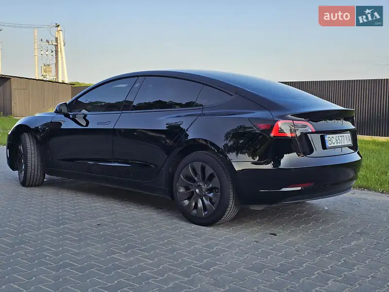 Седан Tesla Model 3 2019 в 