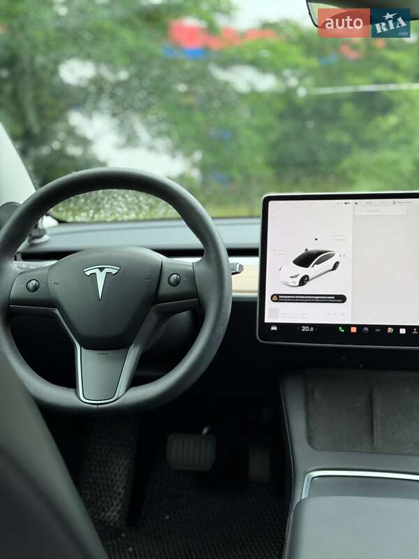 Седан Tesla Model 3 2023 в Киеве фото 18 Седан Tesla Model 3 2023 в Киеве