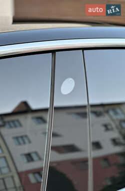 Седан Tesla Model 3 2020 в 
