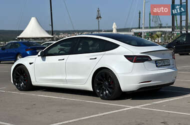 Седан Tesla Model 3 2023 в Одессе