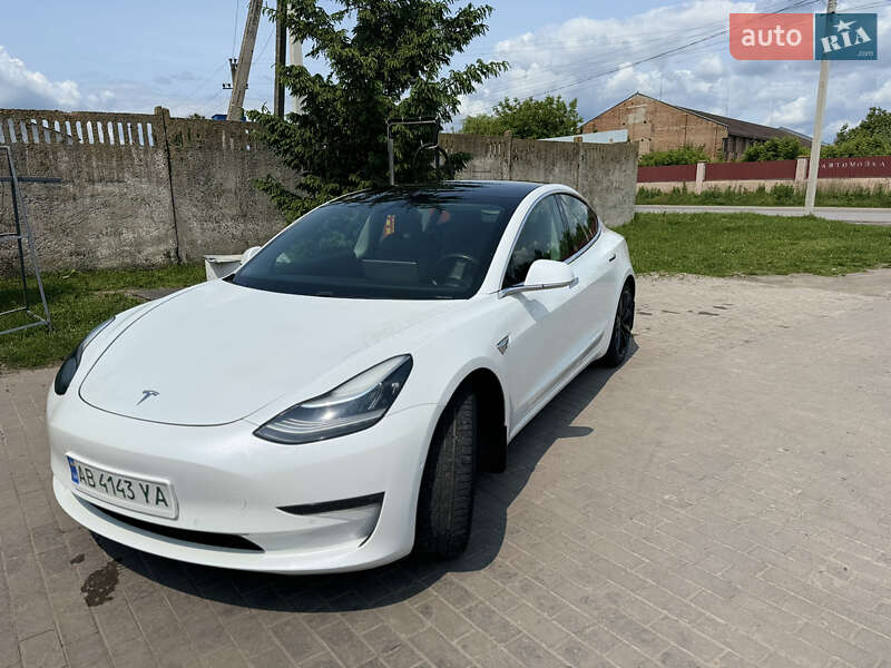 Tesla Model 3 2019
