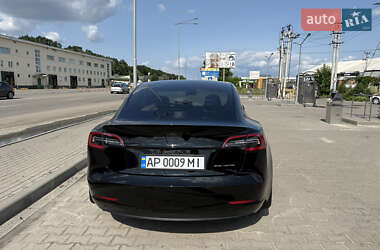 Седан Tesla Model 3 2018 в 