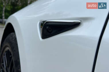 Седан Tesla Model 3 2017 в 