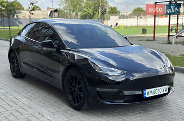 Седан Tesla Model 3 2018 в 