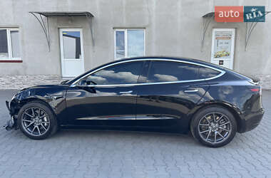 Седан Tesla Model 3 2018 в 