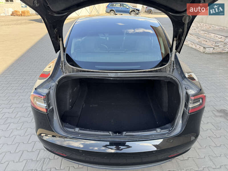 Седан Tesla Model 3 2018 в Луцке фото 17 Седан Tesla Model 3 2018 в Луцке