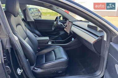 Седан Tesla Model 3 2018 в 
