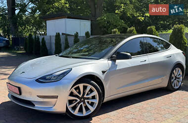 Седан Tesla Model 3 2018 в 