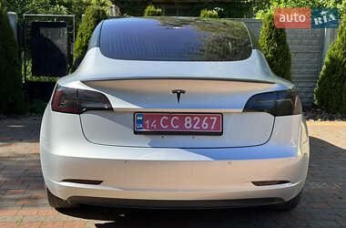 Седан Tesla Model 3 2018 в 