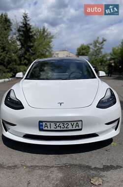 Седан Tesla Model 3 2019 в 
