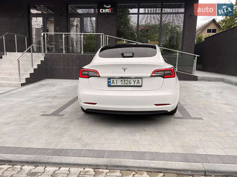 Седан Tesla Model 3 2022 в Києві фото 9 Седан Tesla Model 3 2022 в Києві