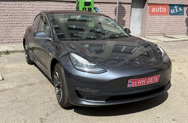 Седан Tesla Model 3 2018 в 