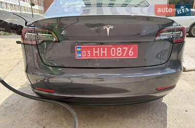 Седан Tesla Model 3 2018 в 