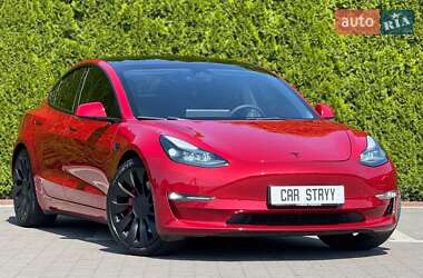 Седан Tesla Model 3 2022 в Стрые