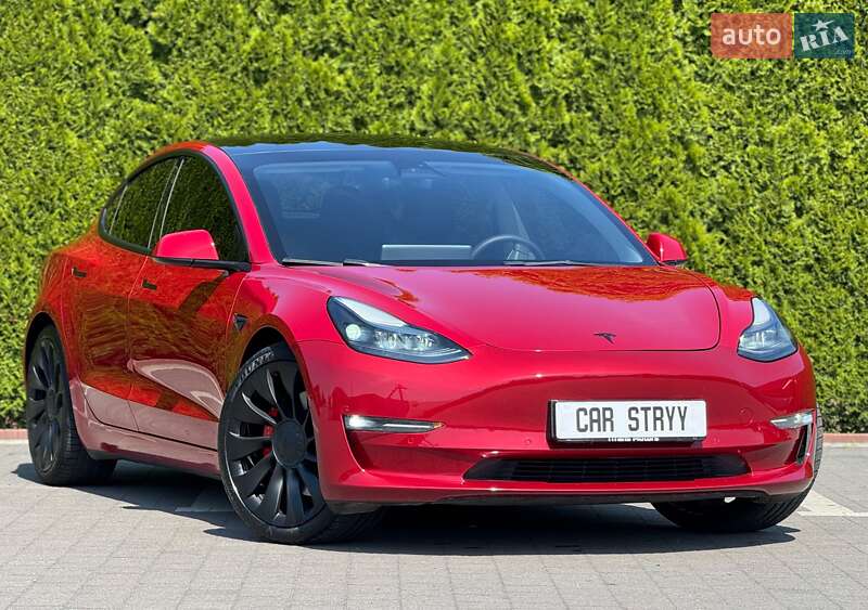 Tesla Model 3 2022