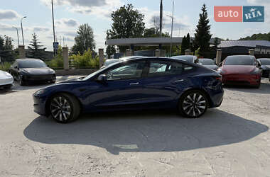 Седан Tesla Model 3 2024 в Виннице