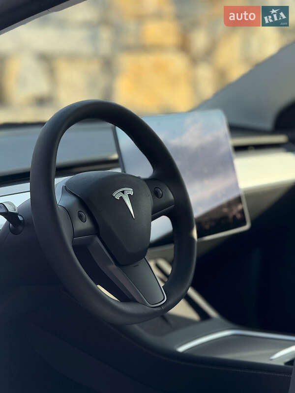 Седан Tesla Model 3 2021 в Калуше фото 11 Седан Tesla Model 3 2021 в Калуше