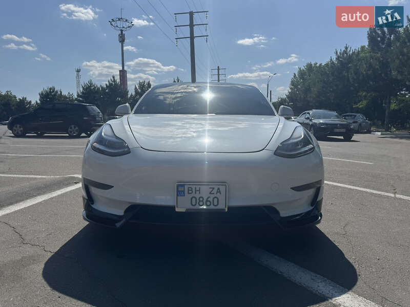 Седан Tesla Model 3 2019 в Одессе фото 4 Седан Tesla Model 3 2019 в Одессе