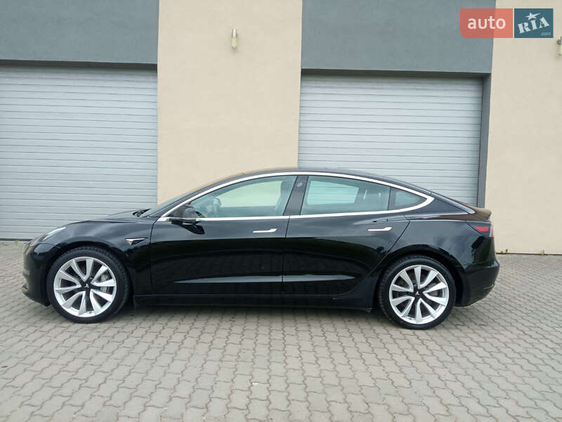 Седан Tesla Model 3 2019 в Радехове фото 4 Седан Tesla Model 3 2019 в Радехове