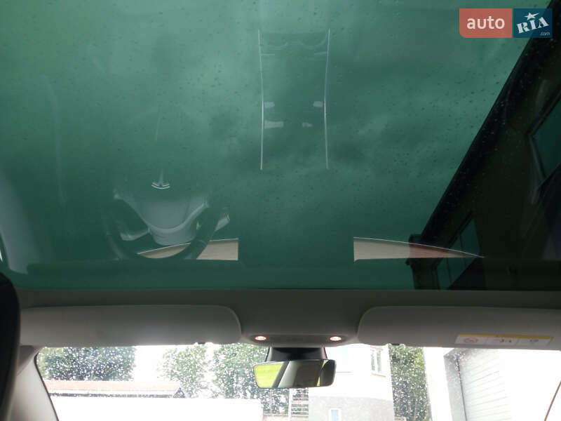 Седан Tesla Model 3 2019 в Радехове фото 17 Седан Tesla Model 3 2019 в Радехове