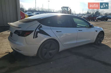 Седан Tesla Model 3 2020 в 