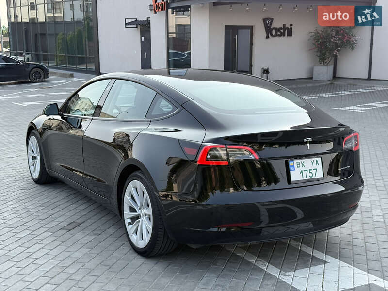 Седан Tesla Model 3 2022 в Ровно фото 13 Седан Tesla Model 3 2022 в Ровно