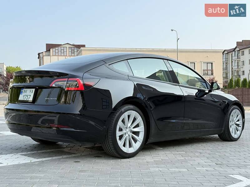 Седан Tesla Model 3 2022 в Ровно фото 39 Седан Tesla Model 3 2022 в Ровно