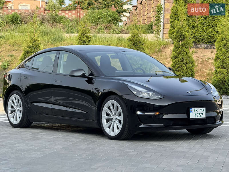 Седан Tesla Model 3 2022 в Ровно фото 42 Седан Tesla Model 3 2022 в Ровно