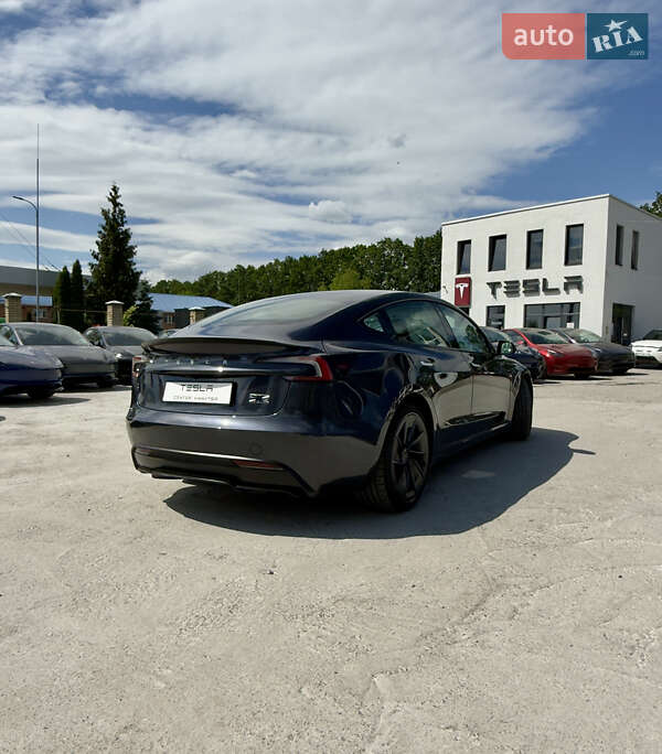 Седан Tesla Model 3 2024 в Виннице
