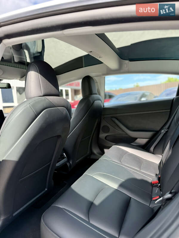 Седан Tesla Model 3 2022 в Виннице фото 20 Седан Tesla Model 3 2022 в Виннице