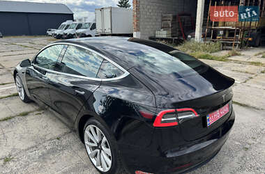 Седан Tesla Model 3 2018 в 