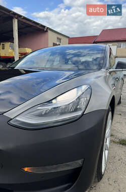 Седан Tesla Model 3 2018 в 