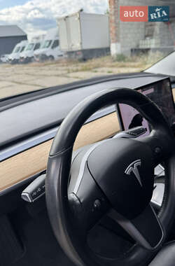 Седан Tesla Model 3 2018 в 