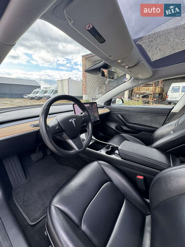 Седан Tesla Model 3 2018 в Владимире фото 48 Седан Tesla Model 3 2018 в Владимире