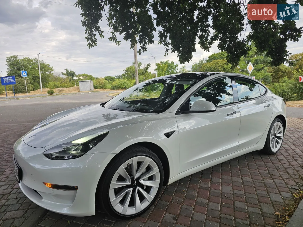 2022 Tesla Model 3 - мініатюра 13