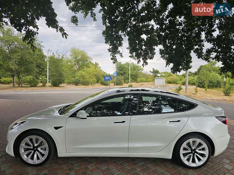 Седан Tesla Model 3 2021 в Кропивницком фото 22 Седан Tesla Model 3 2021 в Кропивницком