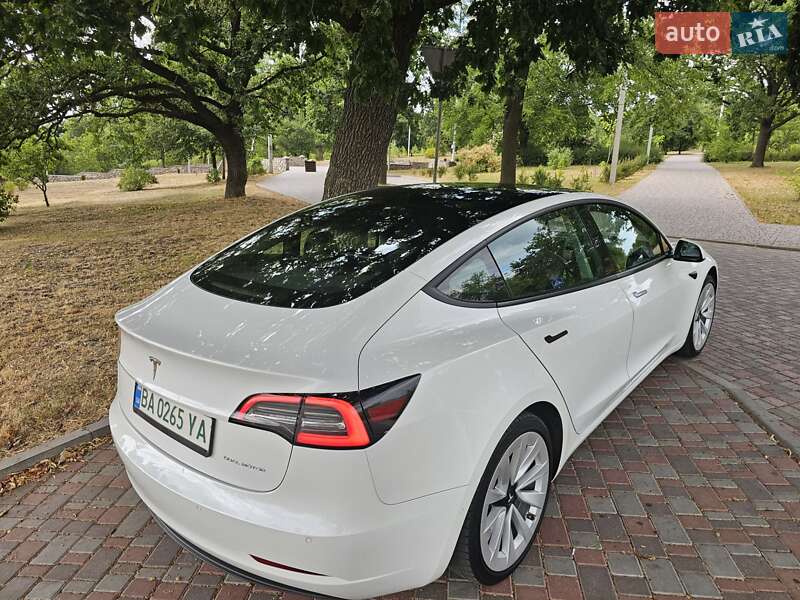Седан Tesla Model 3 2021 в Кропивницком фото 23 Седан Tesla Model 3 2021 в Кропивницком