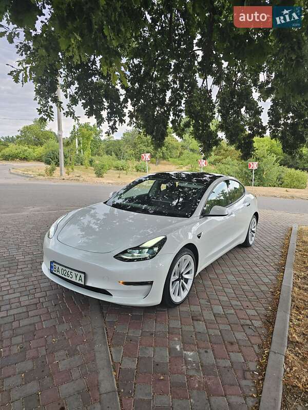 Седан Tesla Model 3 2021 в Кропивницком фото 25 Седан Tesla Model 3 2021 в Кропивницком