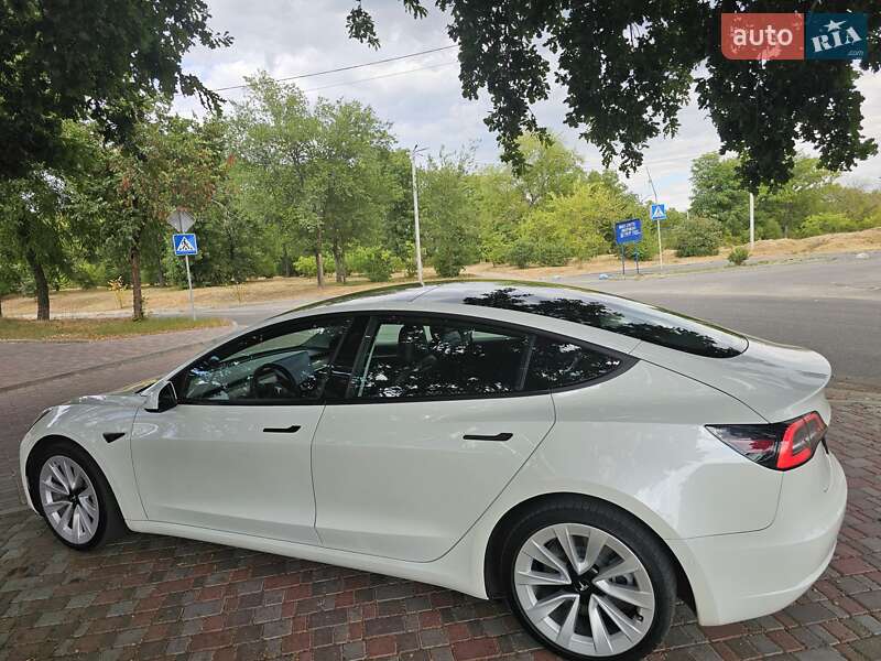 Седан Tesla Model 3 2021 в Кропивницком фото 26 Седан Tesla Model 3 2021 в Кропивницком