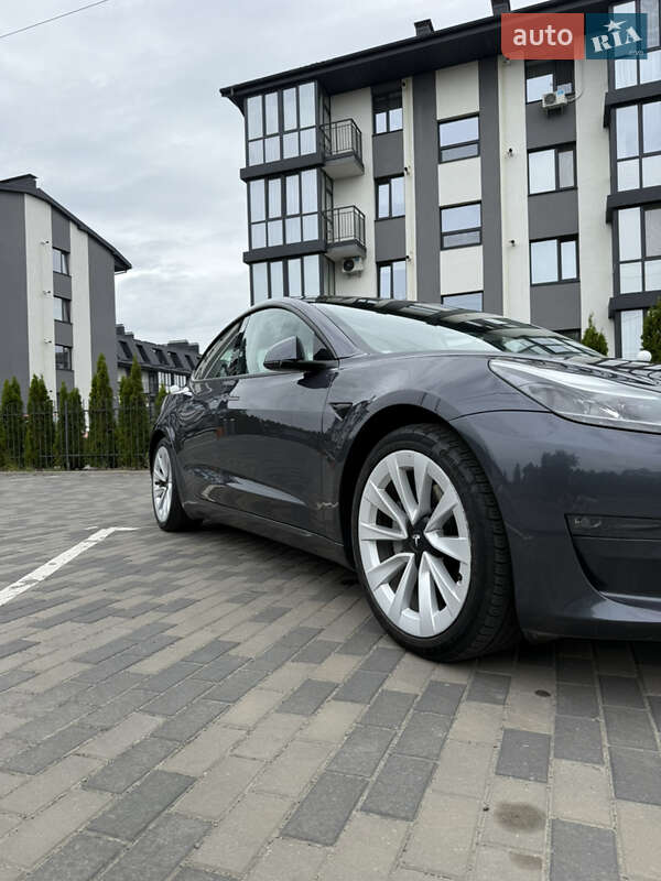 Седан Tesla Model 3 2021 в Луцке фото 22 Седан Tesla Model 3 2021 в Луцке