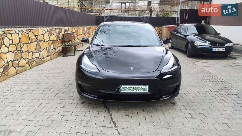 Седан Tesla Model 3 2019 в Вінниці