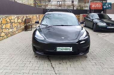 Седан Tesla Model 3 2019 в 