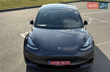 Седан Tesla Model 3 2019 в 