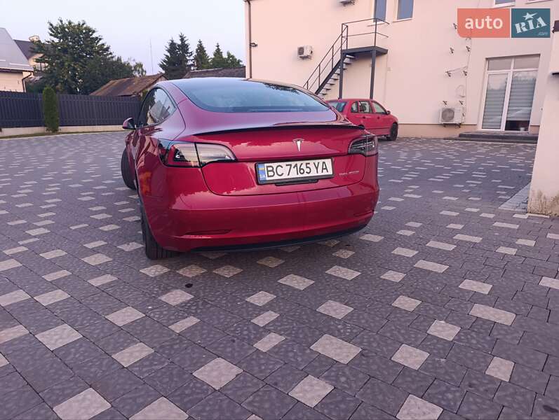 Седан Tesla Model 3 2021 в Львове фото 30 Седан Tesla Model 3 2021 в Львове