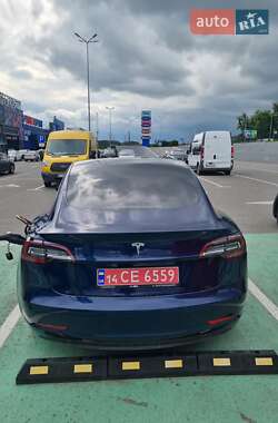 Седан Tesla Model 3 2018 в 